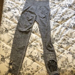 PINK Victoria’s Secret ultimate leggings